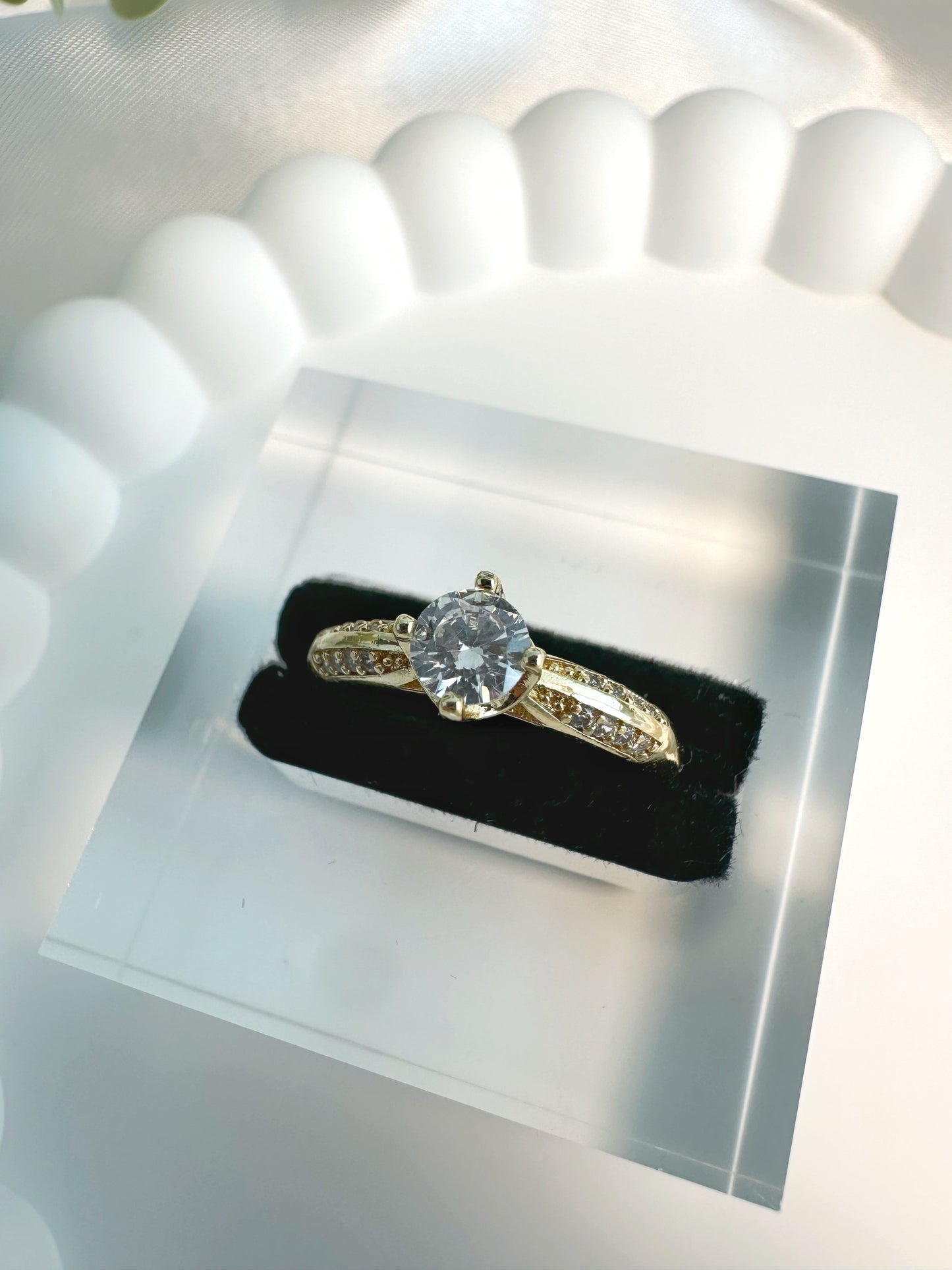 Flair Ring