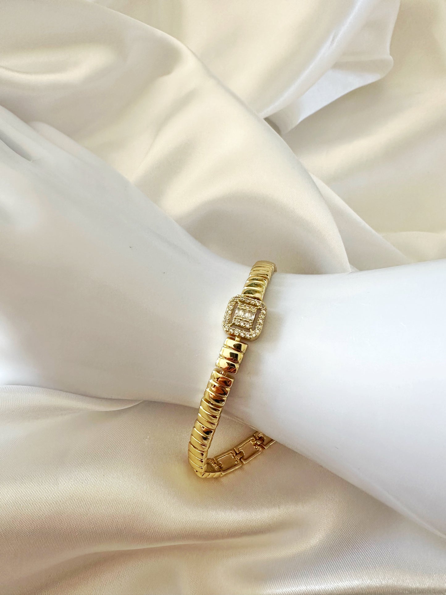 Liebesband Armband