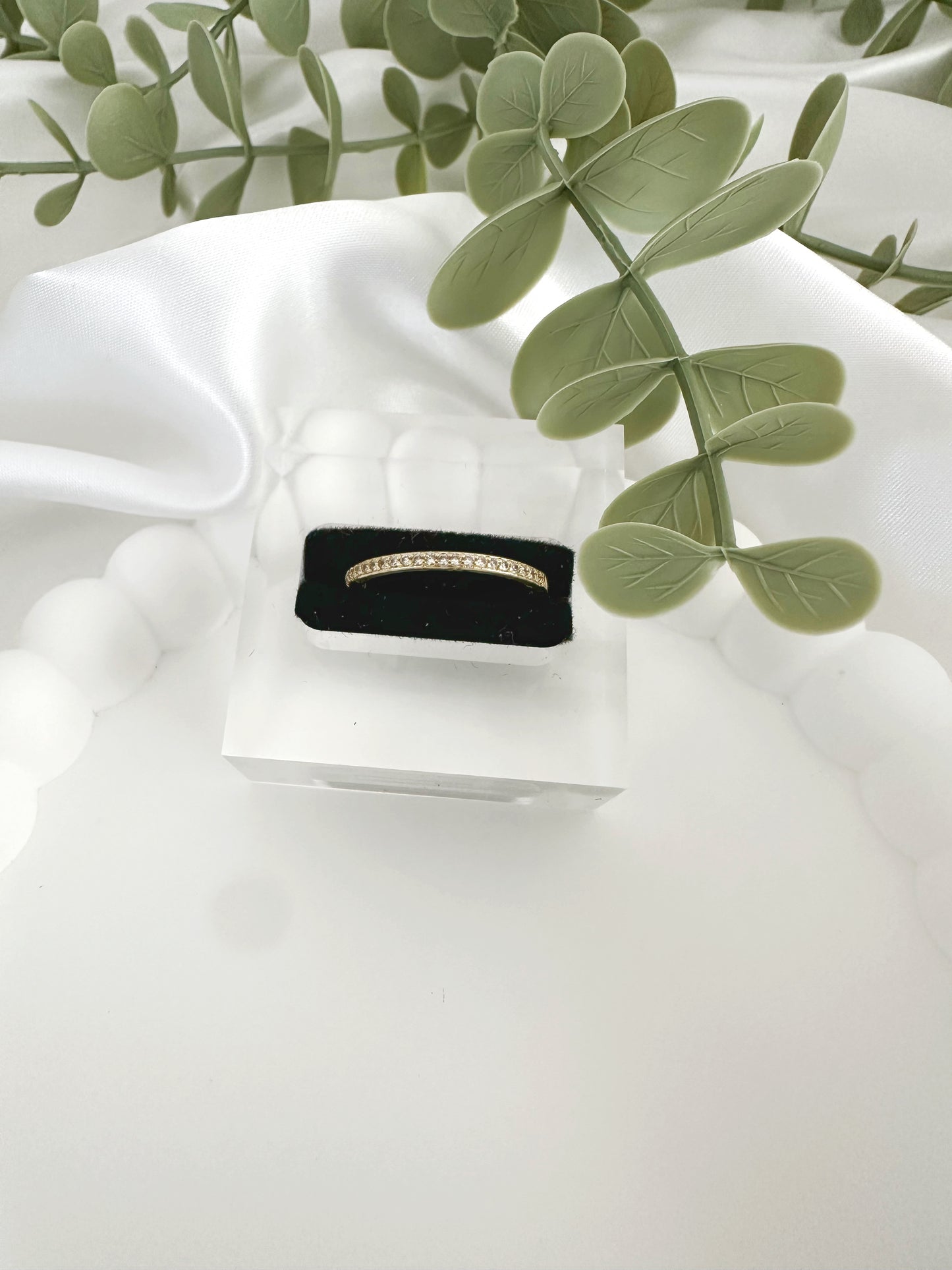 Zart Ring