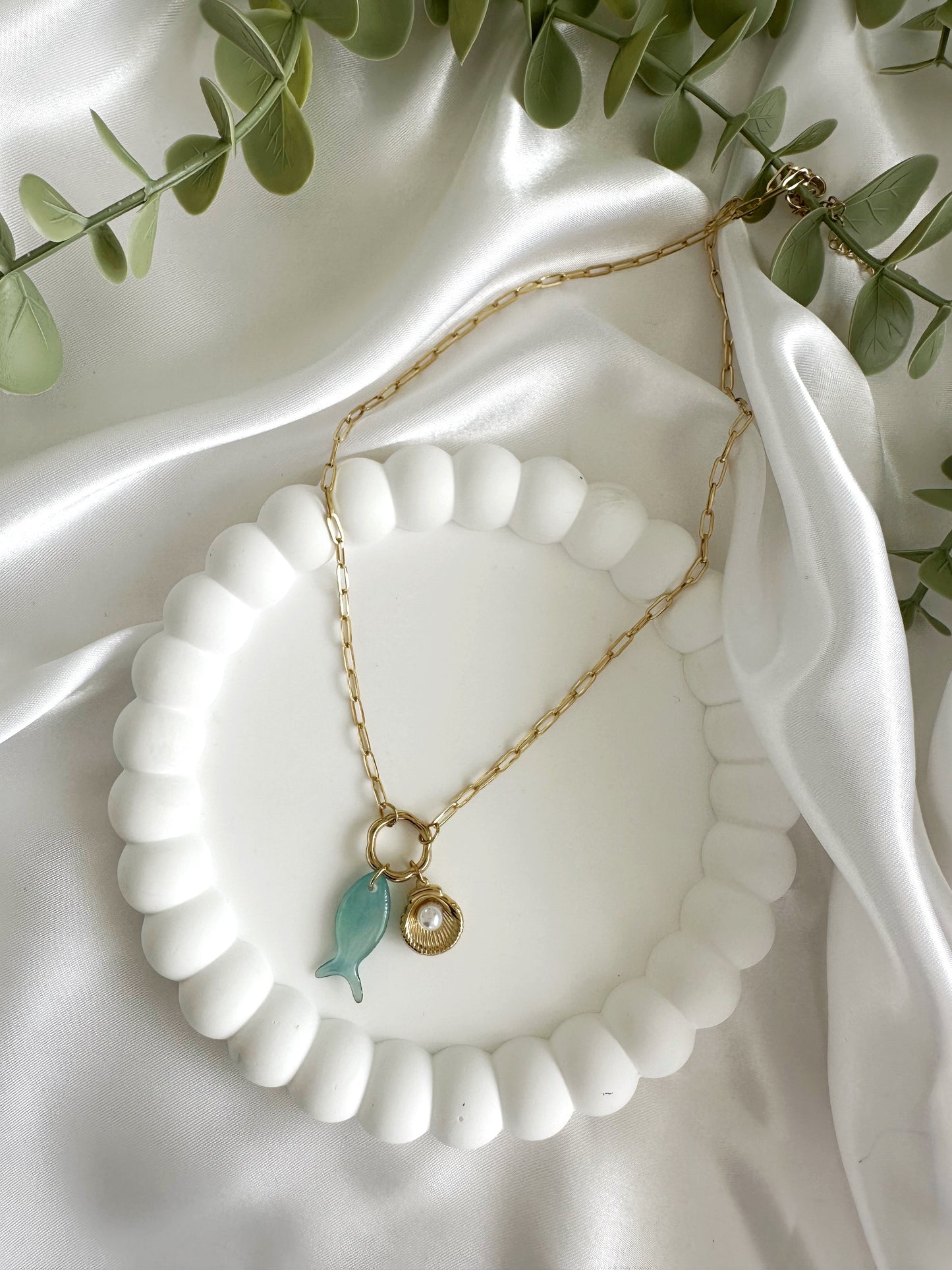 Blau Fische Halskette 14 K