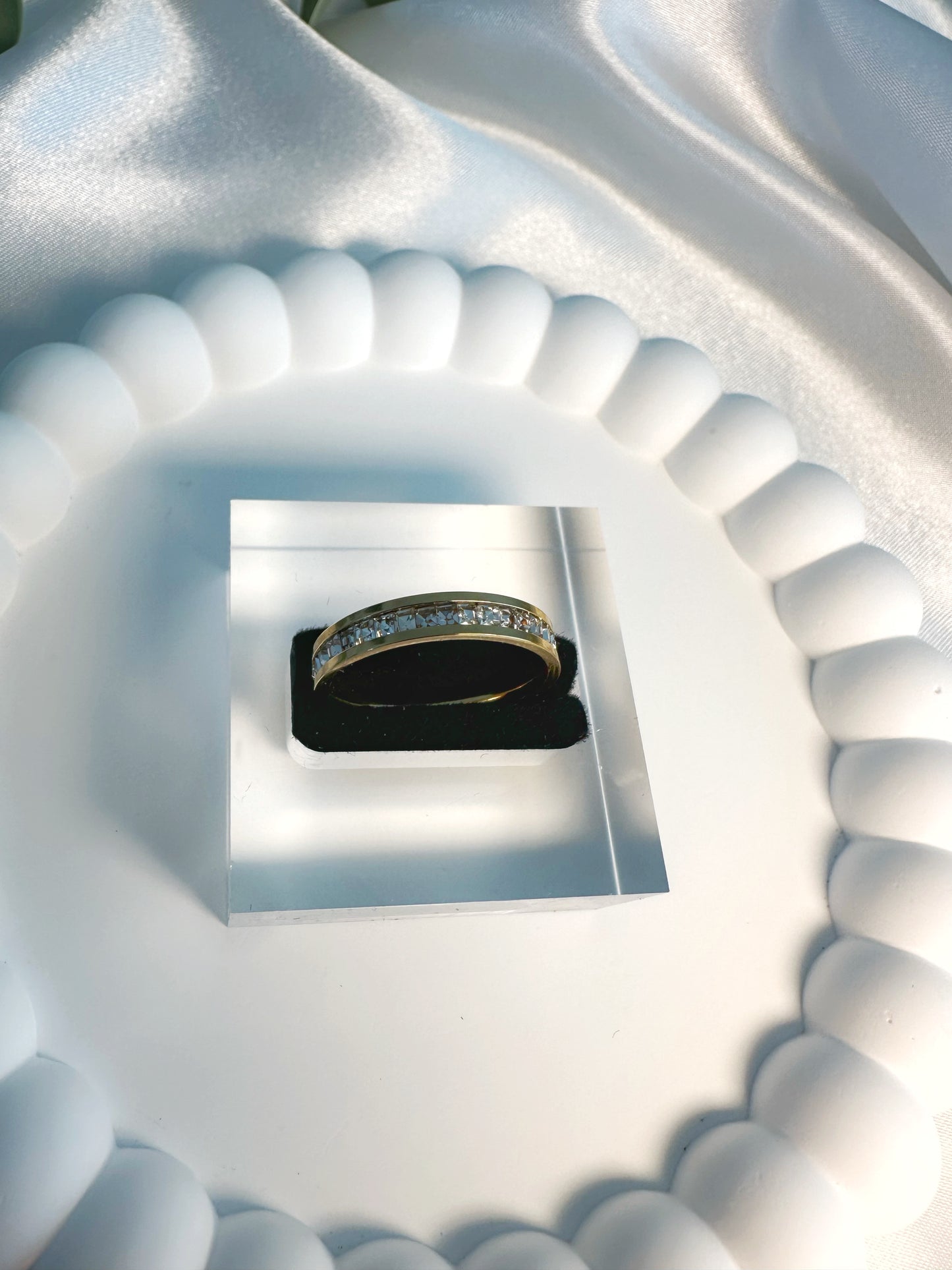Aura Ring