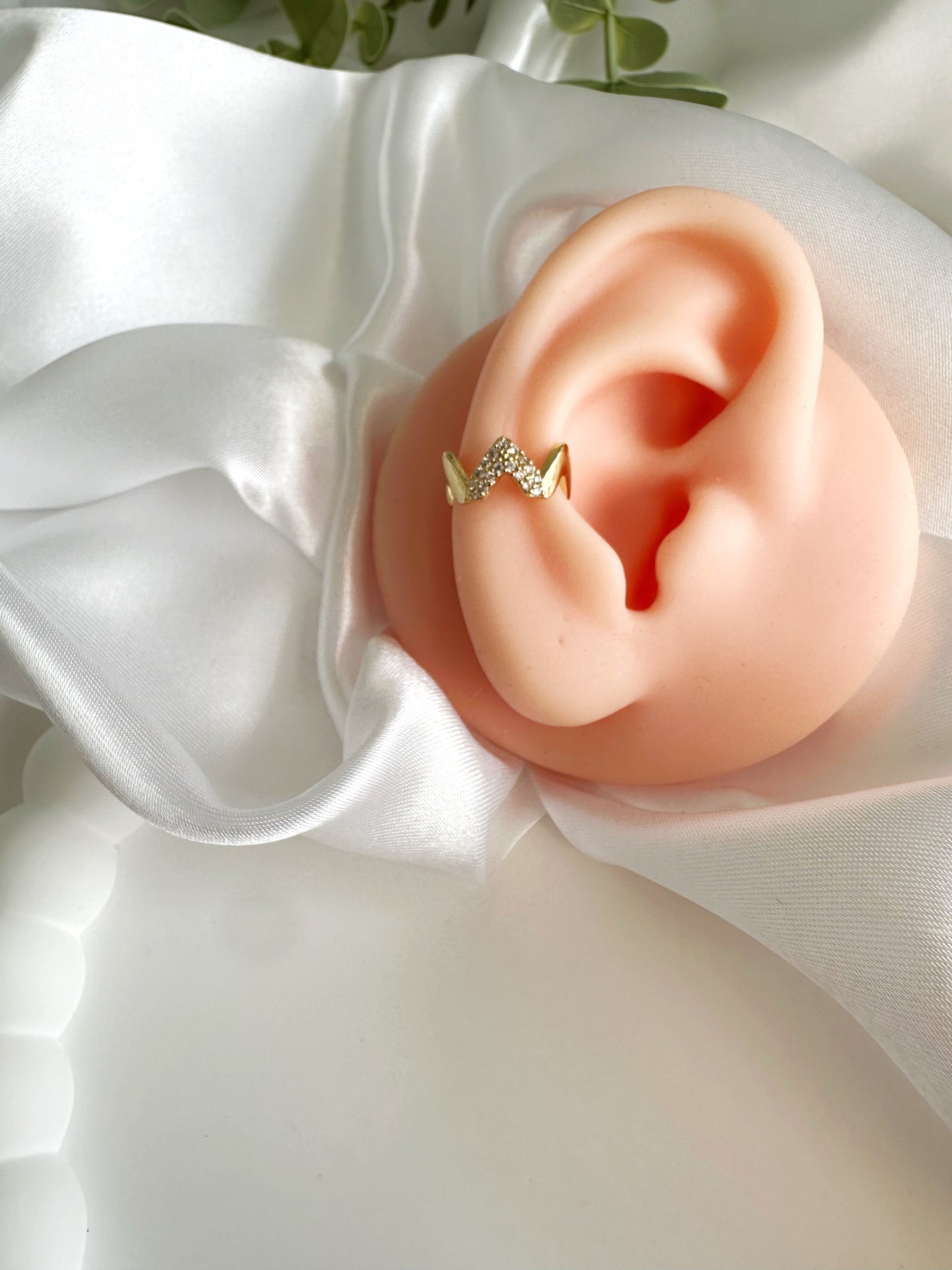 Zigzag Earcuff