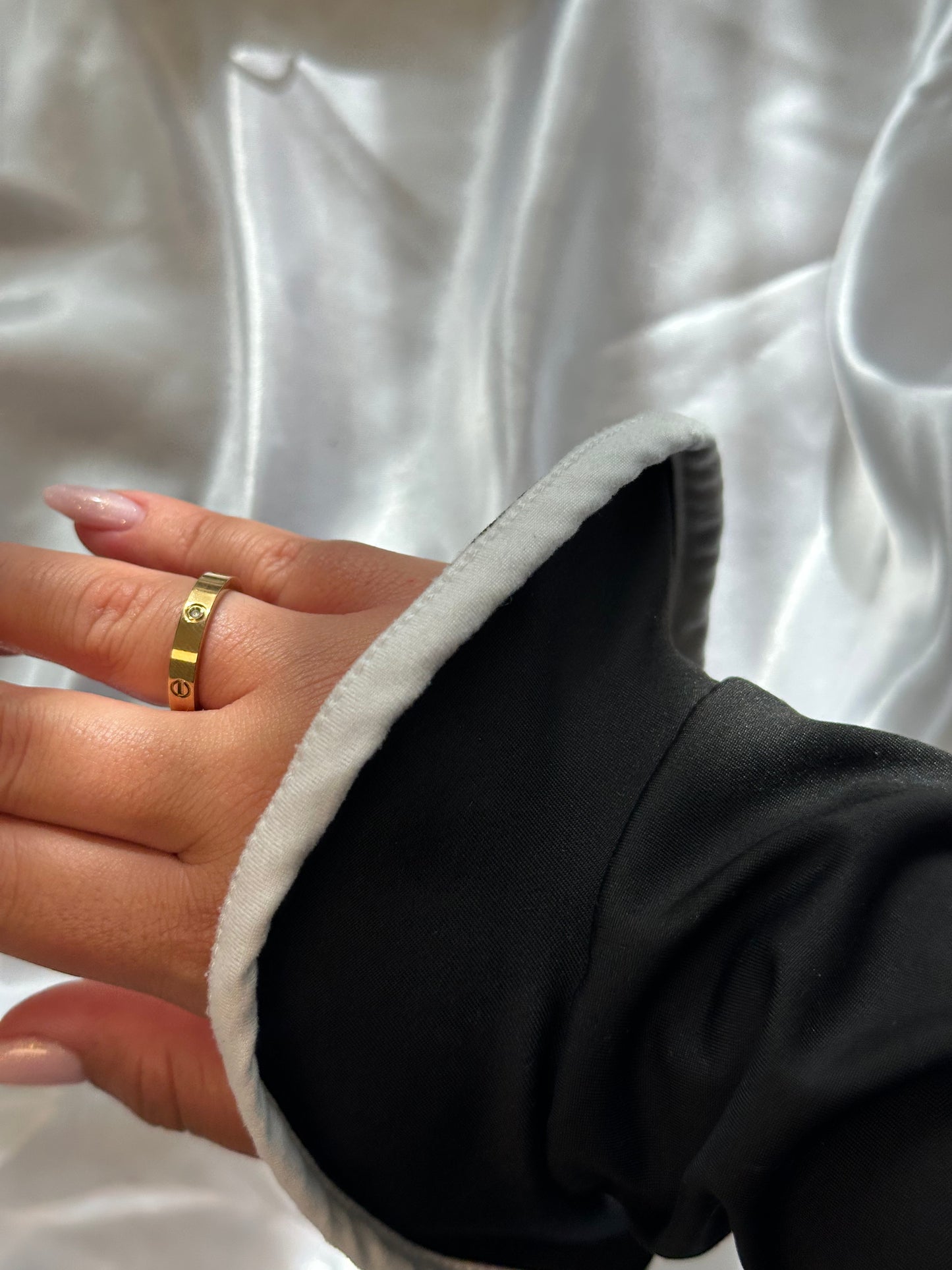 Minimalist Ring