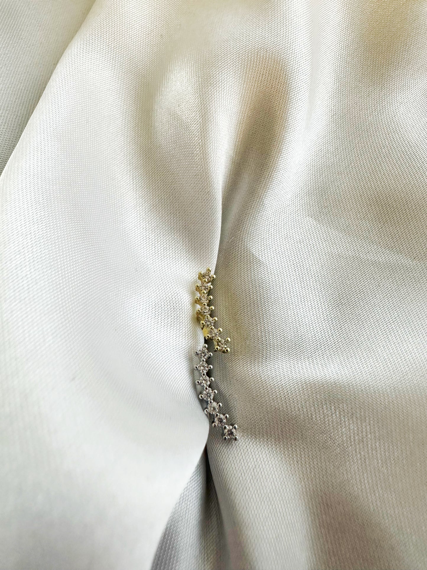 Steinreihe Piercing