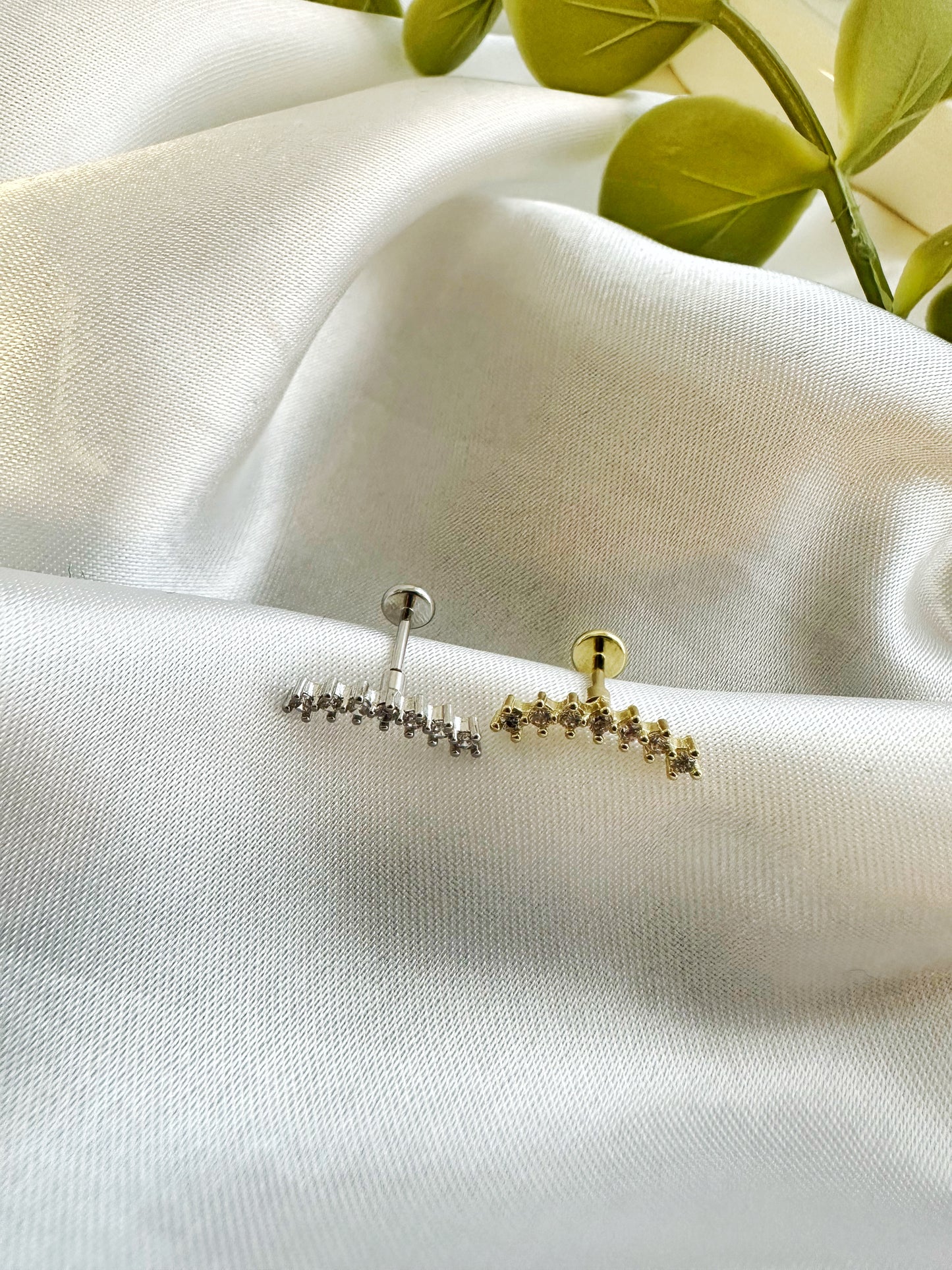 Steinreihe Piercing