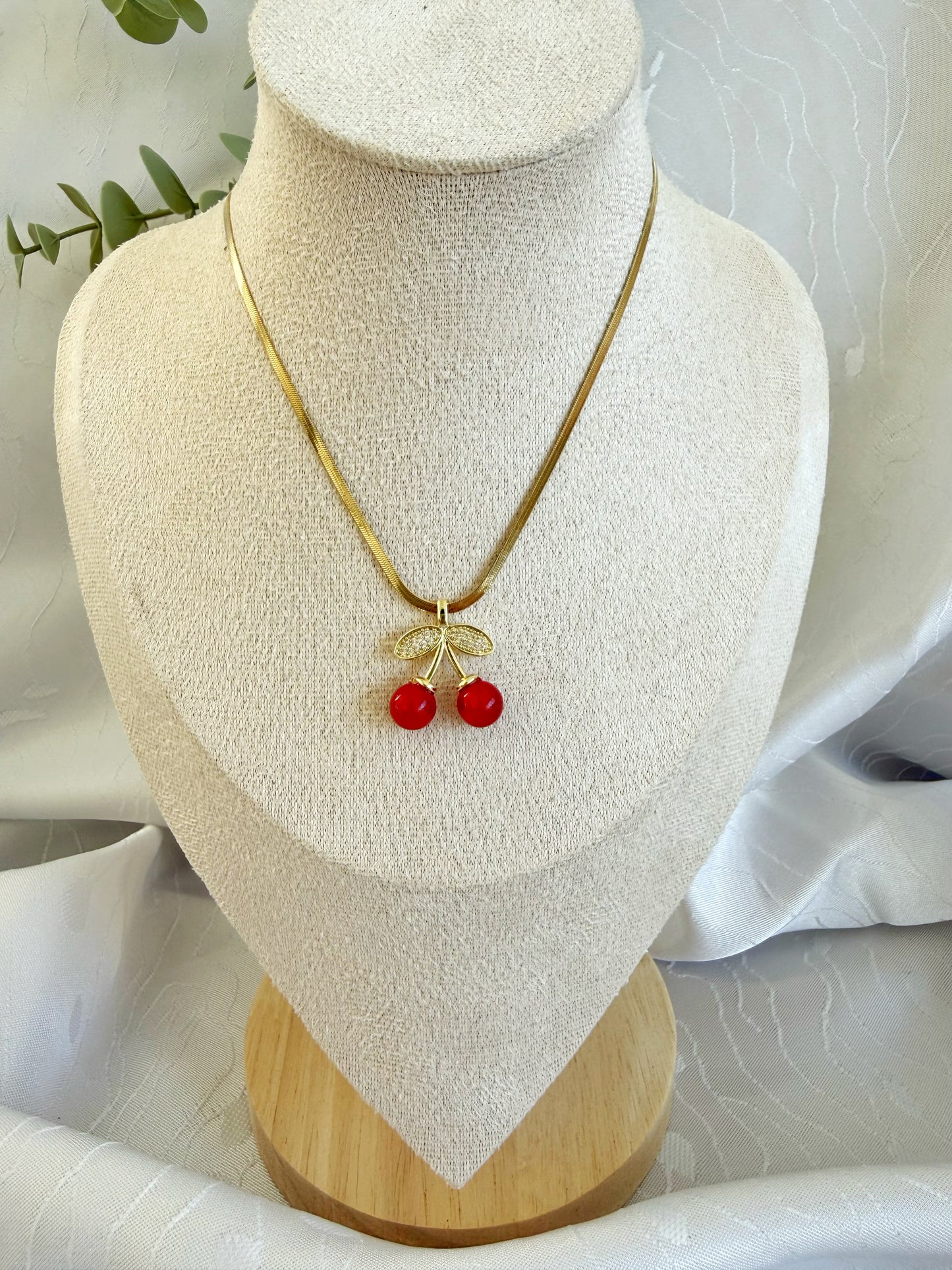 Kirsch Halskette 14 K