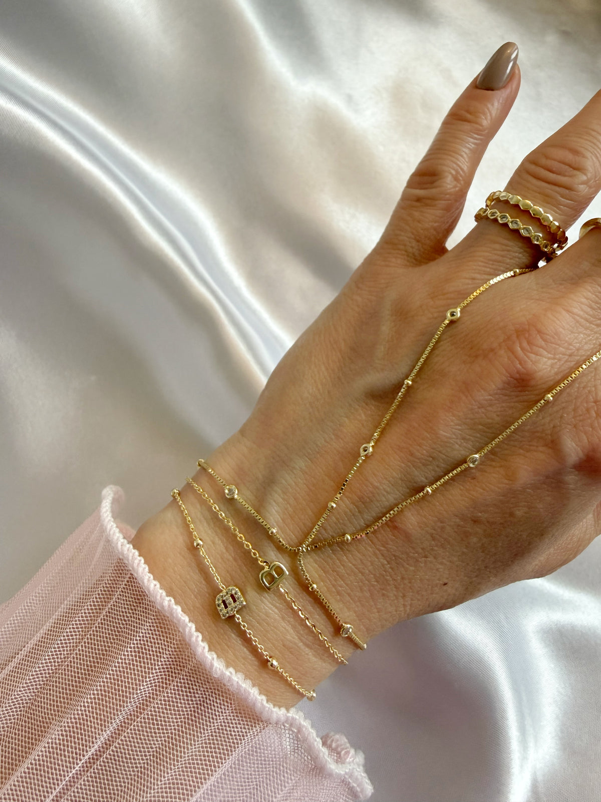Buchstabe Armband