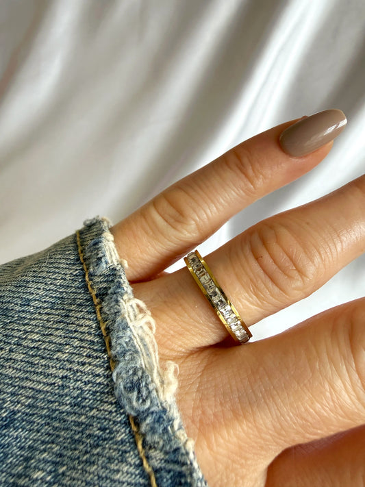Aura Ring