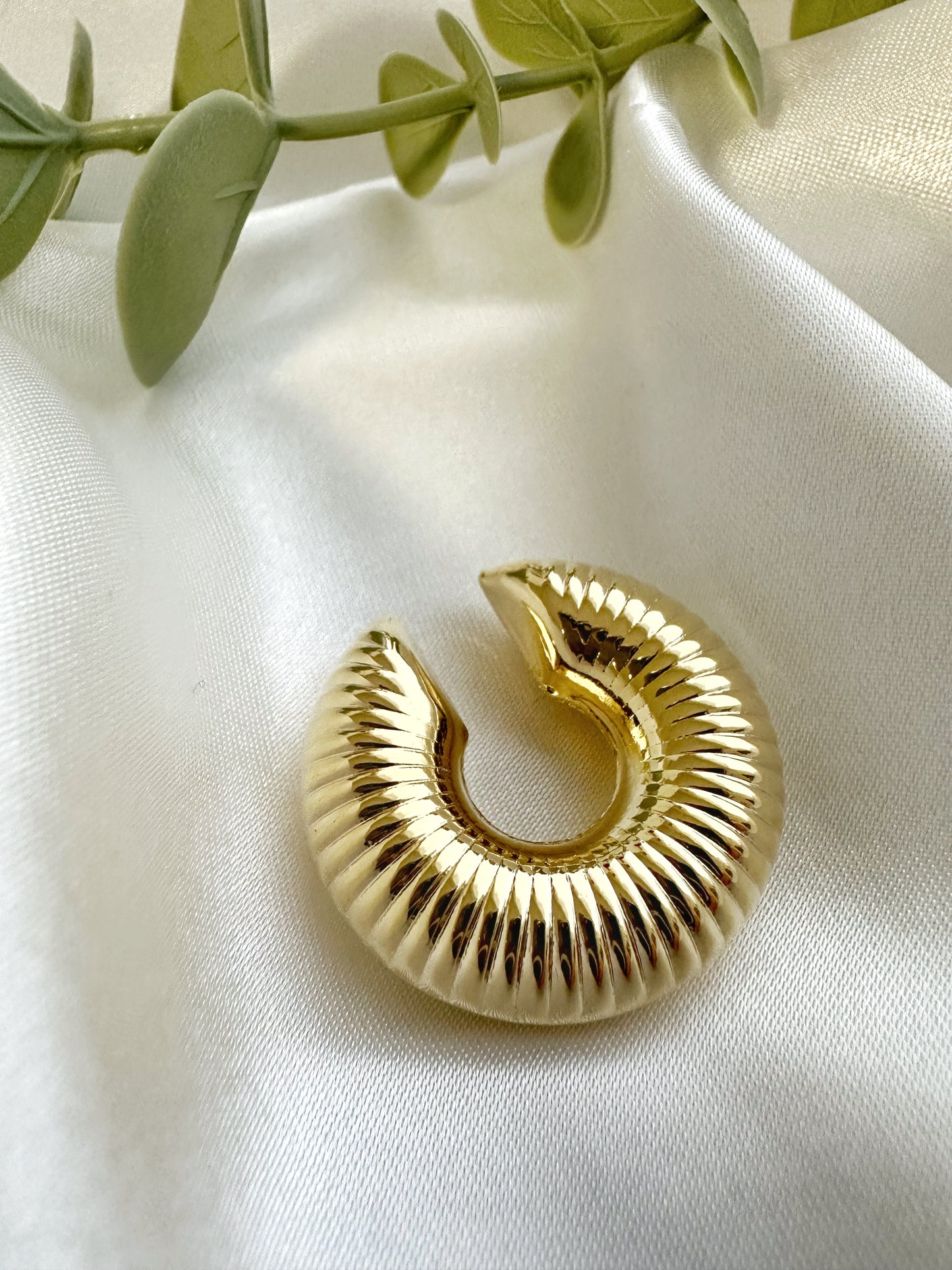 Snake Large Earcuff