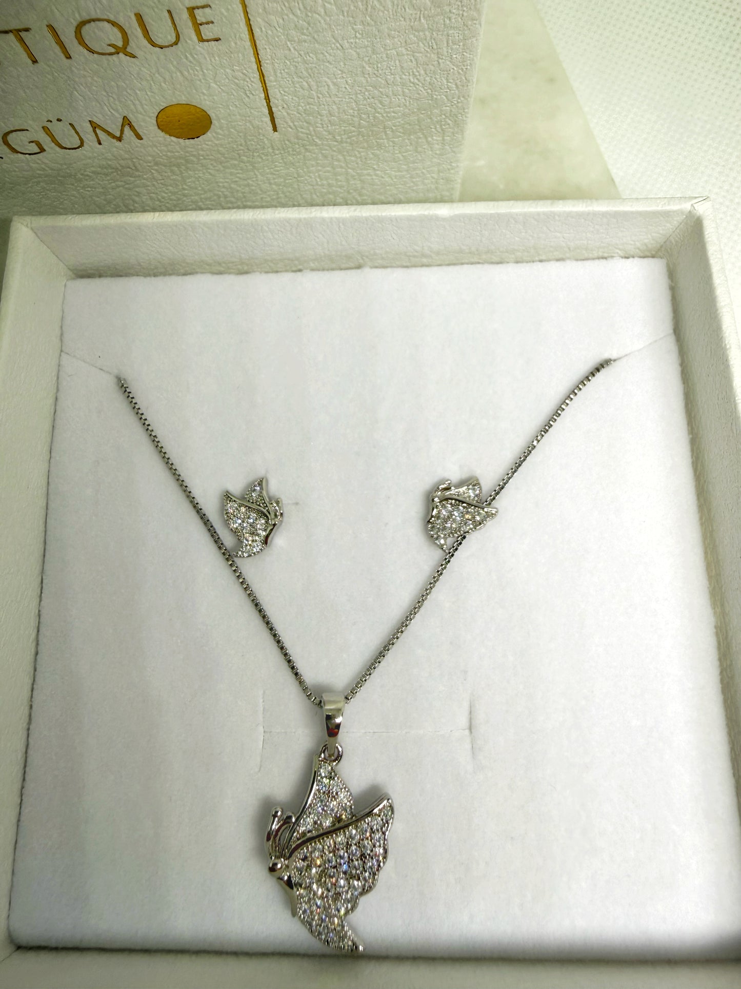 Friedenstaube Halskette & Ohrring