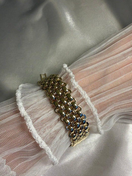 Golden Armband