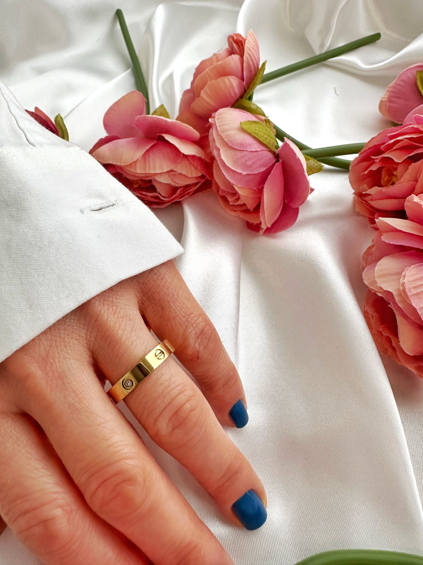 Minimalist Ring