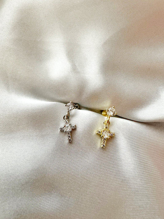 Kreuz Anhänger Piercing